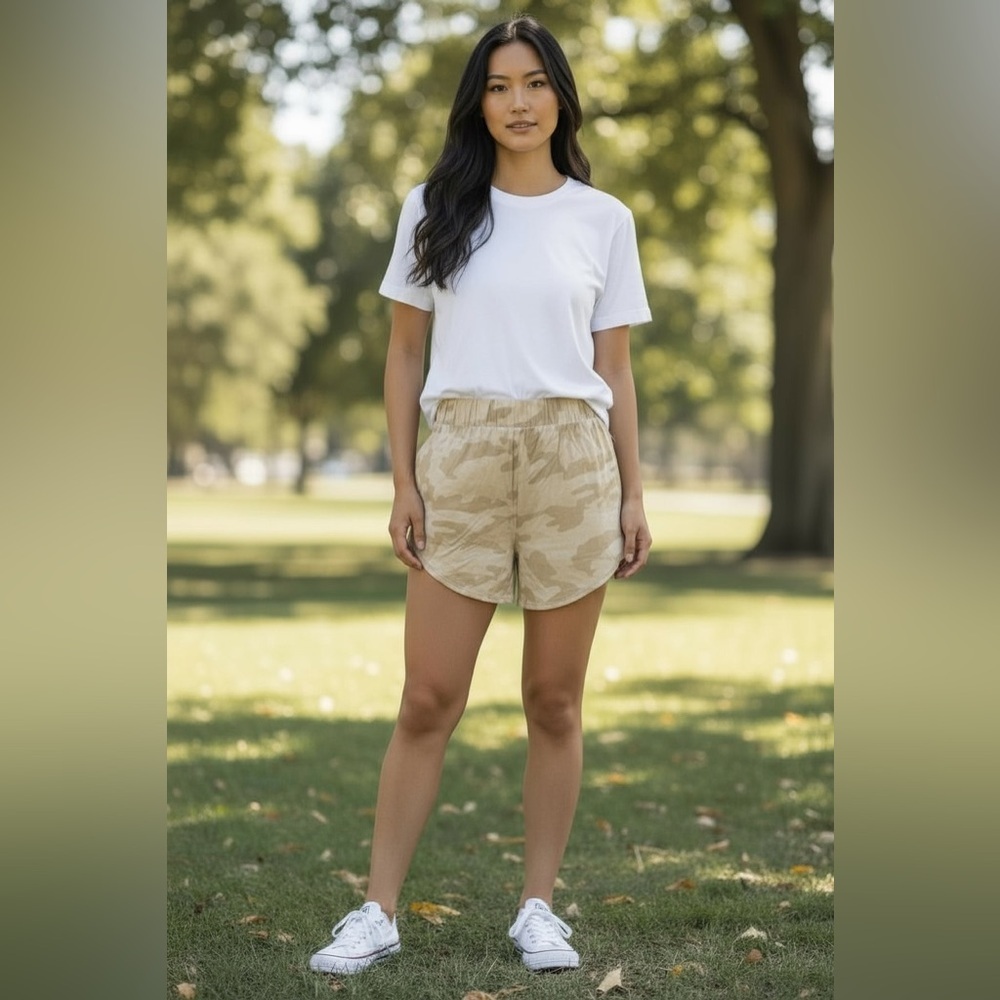 Old Navy High Waist Shorts - Beige Camo